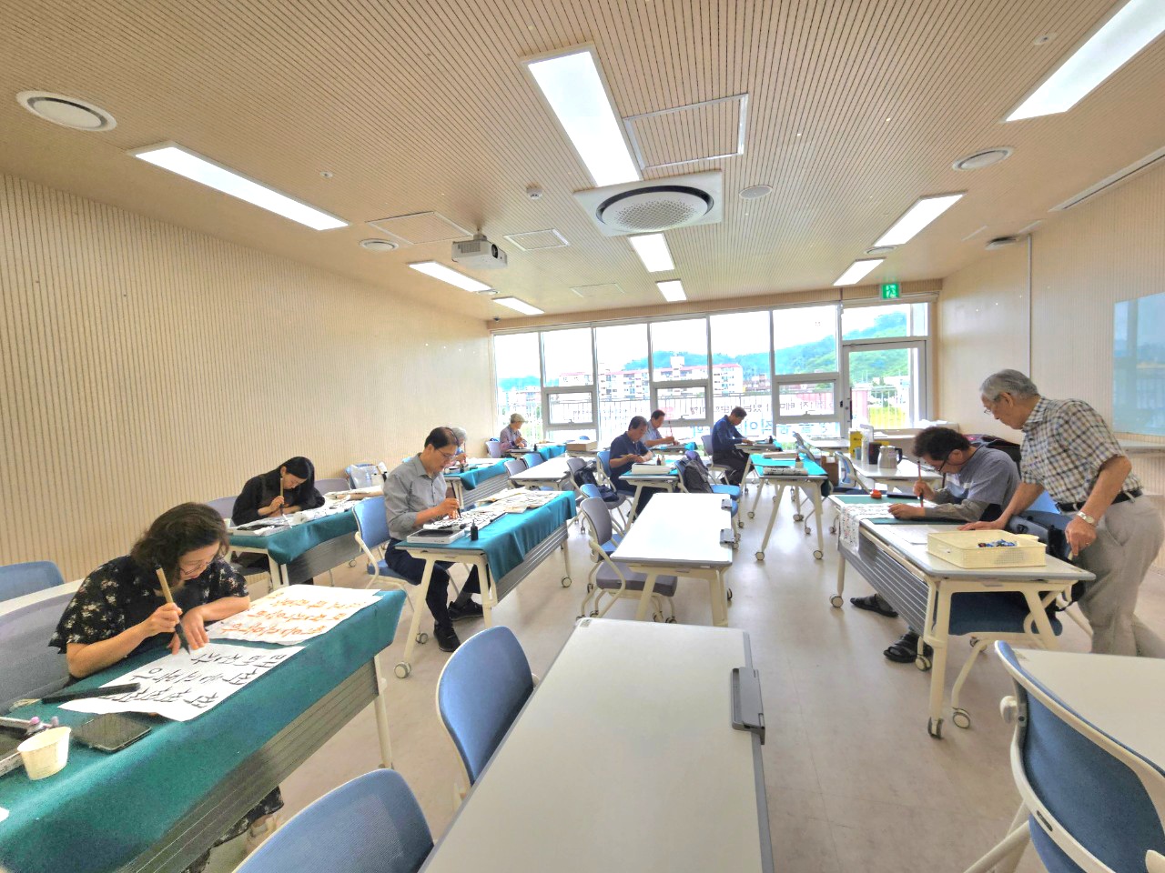 25 문화학교 3분기 한글서예.jpg