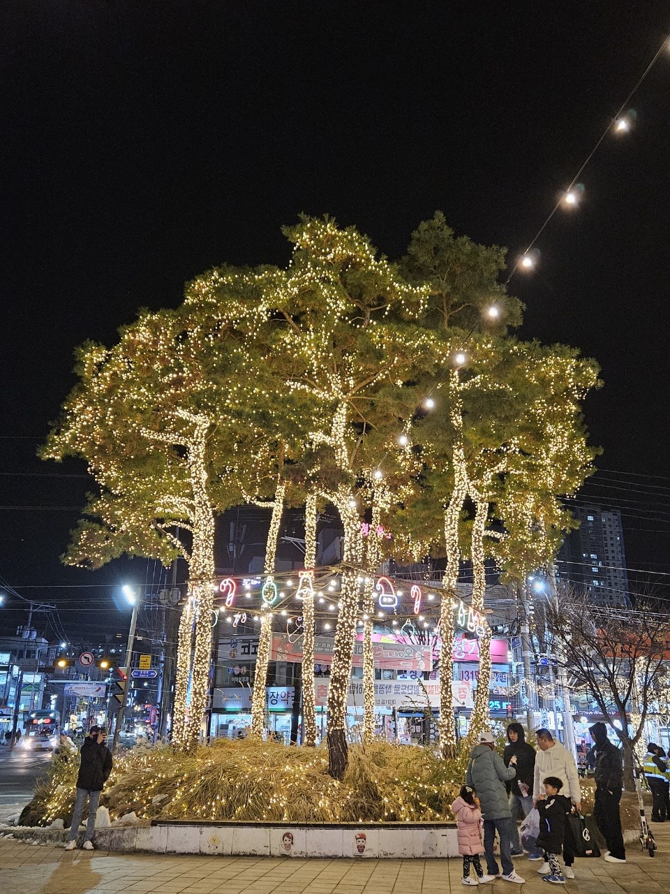2024오해피산타마켓5.jpg